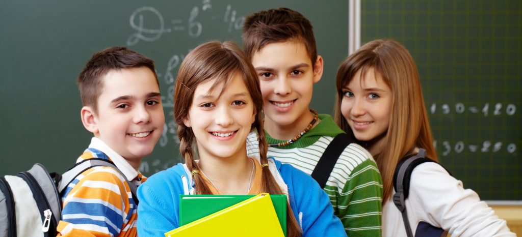 Volta às Aulas – Conheça os Perigos da Mochila Pesada