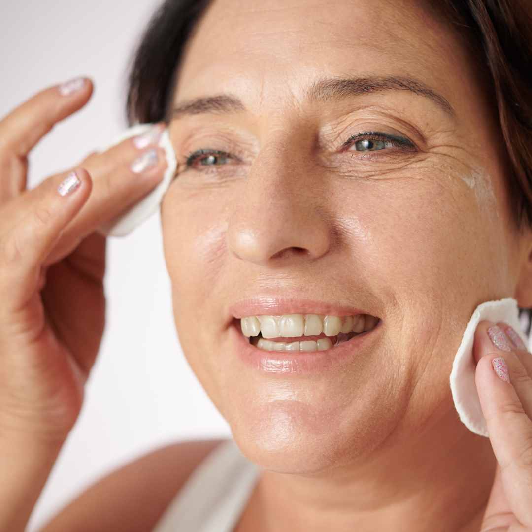 A pele madura pede menos maquiagem nos seus cuidados