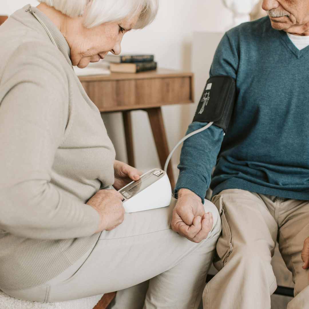 Pressão alta é mais comum na terceira idade