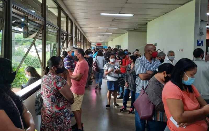 SUS DF tem fila para Idosos