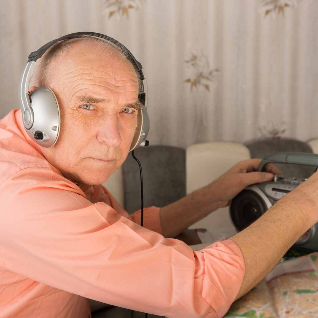 Causas da perda auditiva na terceira idade em Brasília DF